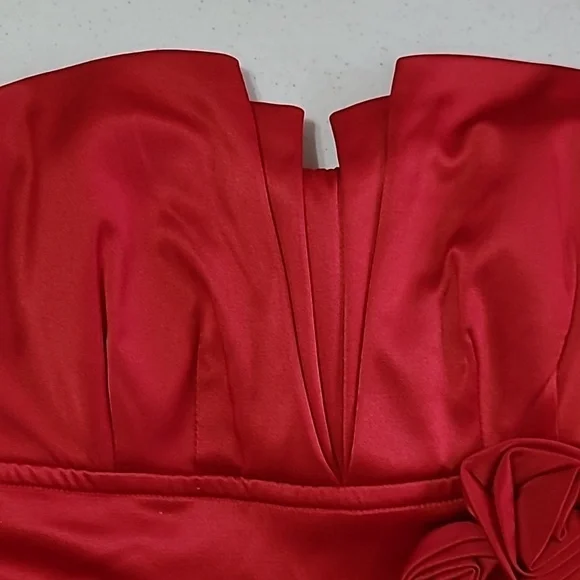 NWOT Wishes, Wishes, Wishes Red strapless cocktail dress size 9 - Picture 5 of 8